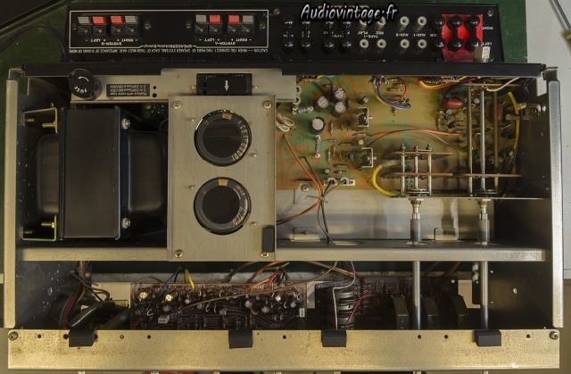 Sansui AU-5900