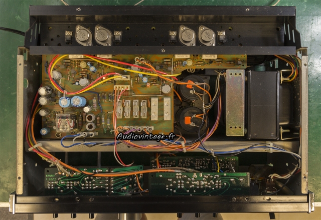 Sansui AU-5900 : à son arrivée.
