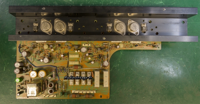 Sansui AU-5900 : circuit principal révisé.