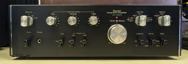 Sansui AU-5900 : à peine connu :)