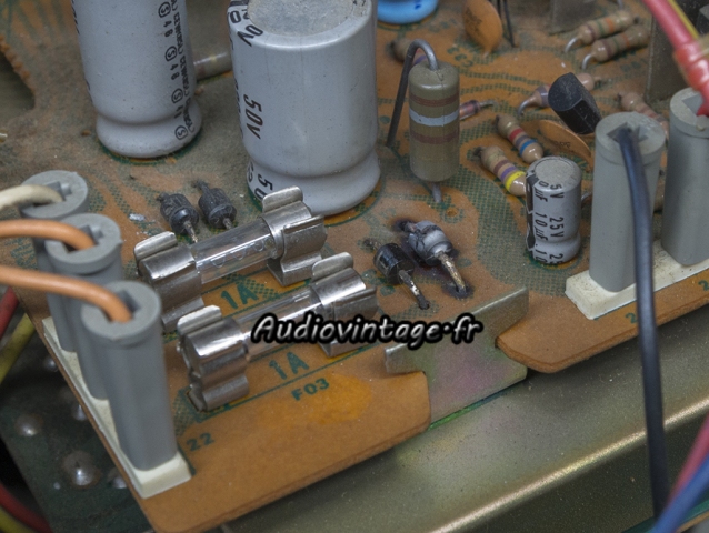 Sansui AU-6600 : kaput !