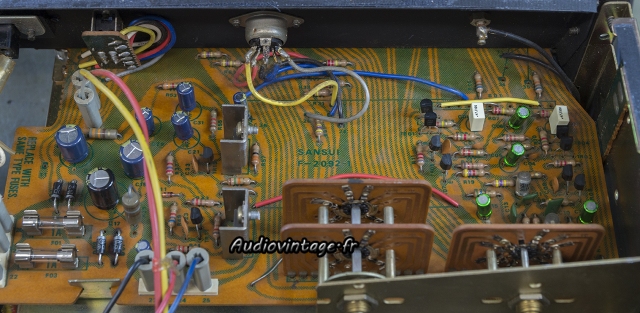 Sansui AU-6600 : circuit d'alimentation/phono réparé et révisé.