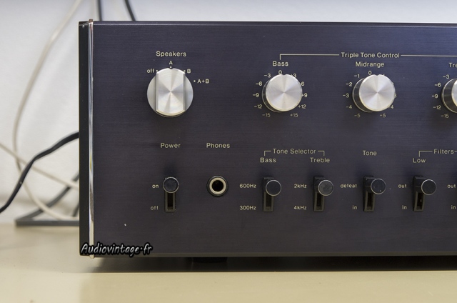 Sansui AU-6900