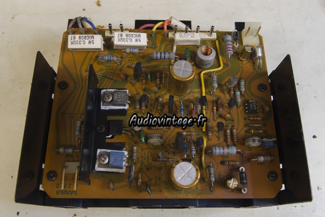 Sansui AU-717