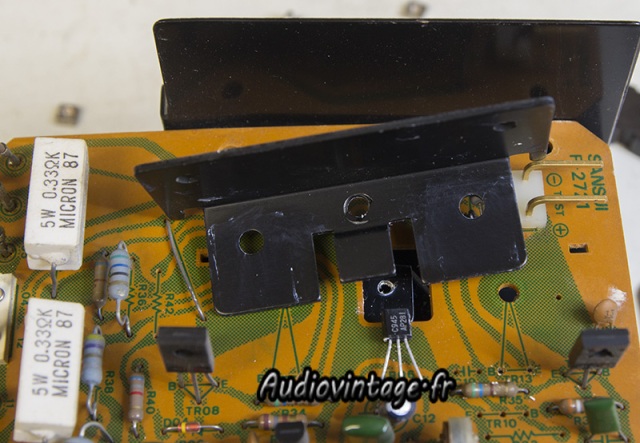 Sansui AU-717