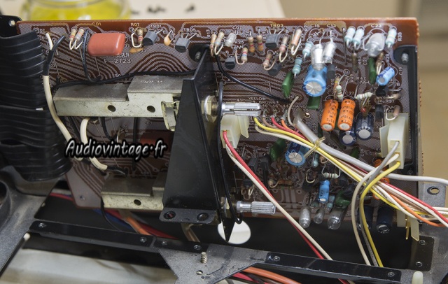 Sansui AU-717