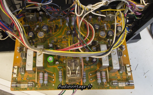 Sansui AU-717