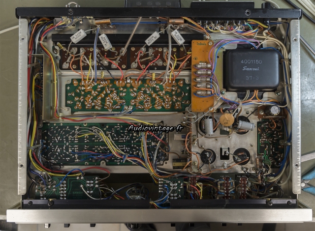 Sansui AU-7500 : terminé.