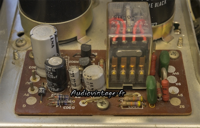 Sansui AU-7500 : circuit muting/protection à revoir