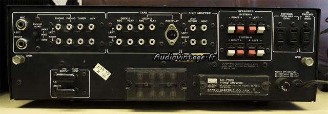 Sansui AU-7500 : connectique.