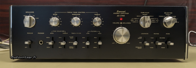 Sansui AU-7700