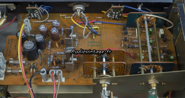 Sansui AU-7700 : alimentation et phono révisés.