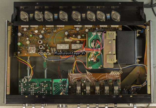 Sansui AU-7700 : terminé.