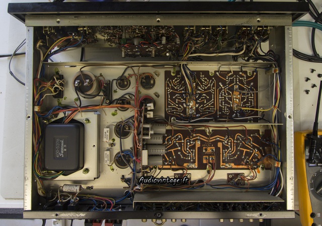 Sansui AU-777A