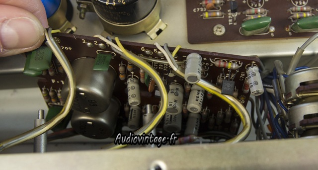 Sansui AU-777A