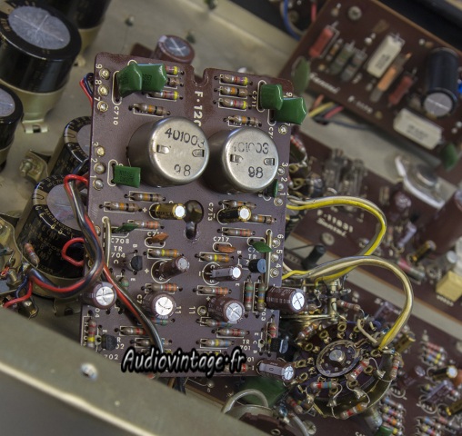 Sansui AU-777A
