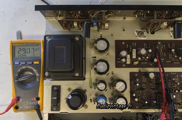 Sansui AU-777A