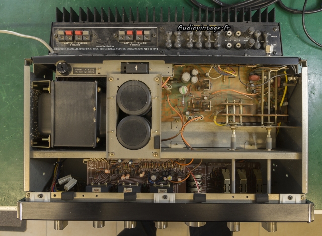 Sansui AU-7900 : à son arrivée.