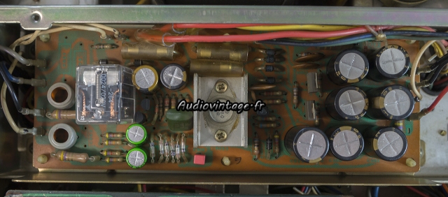 Sansui AU-9500 : circuit alimentation révisé.