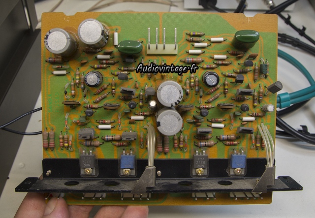 Sansui AU-9900-driver-a reviser-audiovintage