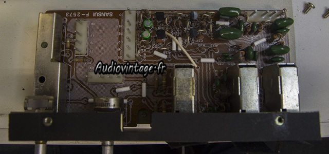 Sansui AU-9900-section filtre-revisee-audiovitage
