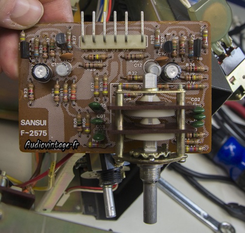 Sansui AU-9900-tone midrange-a reviser-audiovintage