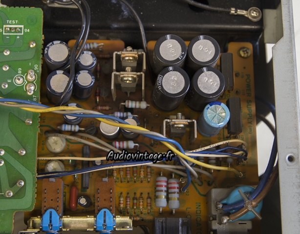 Sansui AU-D7