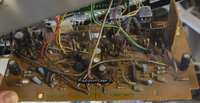 Sansui AU-D7