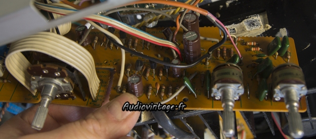 Sansui AU-D7