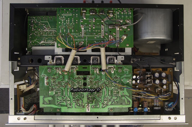 Sansui AU-D7