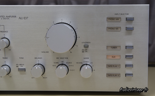 Sansui AU-D7