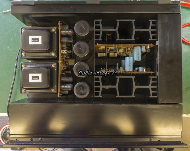 Sansui AU-517