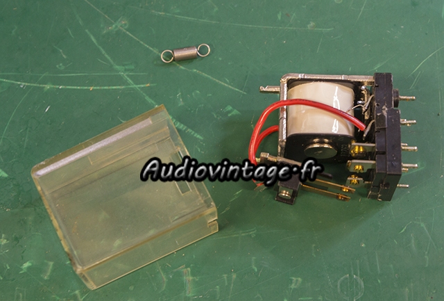 Sansui AU-517