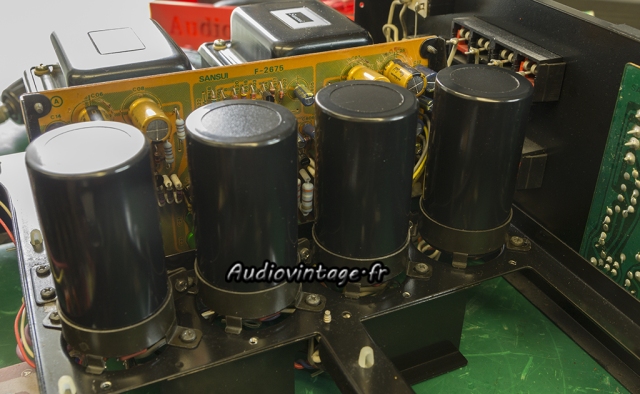 Sansui AU-517