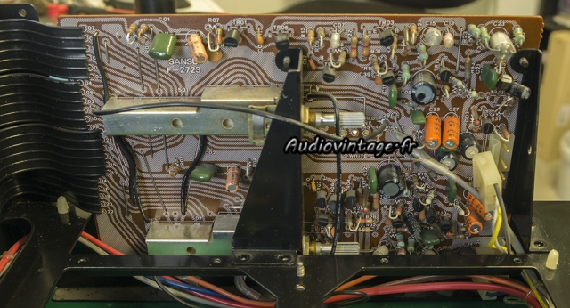 Sansui AU-517