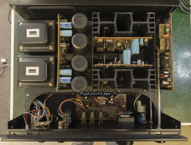 Sansui AU-517