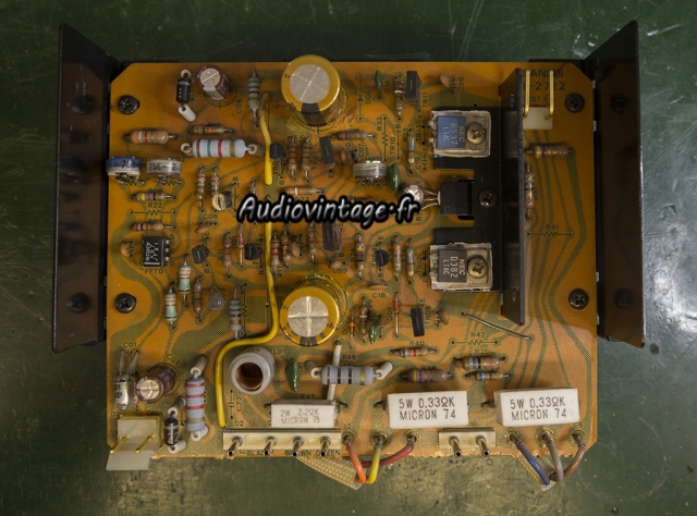 Sansui AU-517