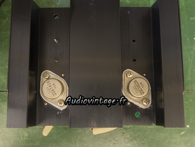 Sansui AU-517