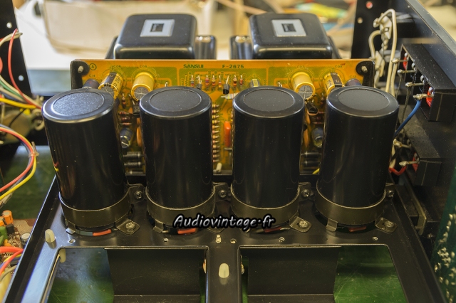 Sansui AU-517