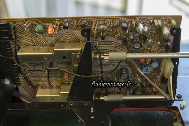 Sansui AU-517