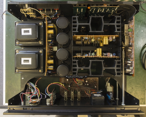 Sansui AU-517