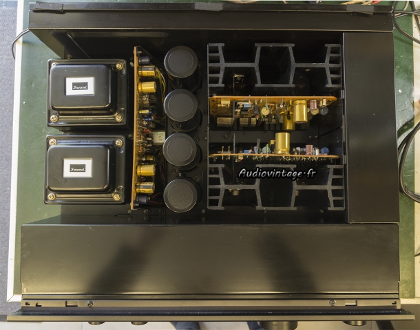 Sansui AU-517