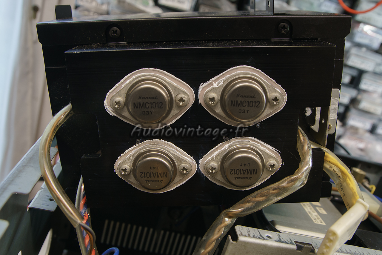 Sansui-BA-F1-graisse-et-isolants-neufs