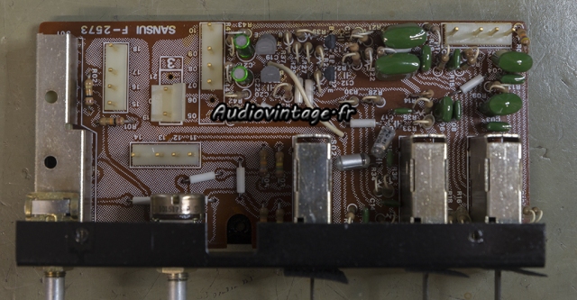 Sansui CA-2000 : circuit filtres révisé.
