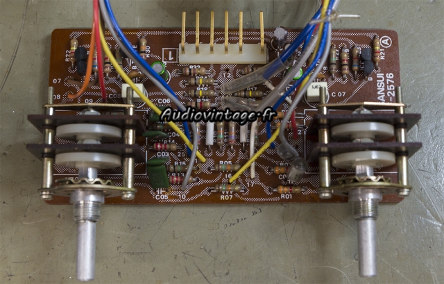 Sansui CA-2000 : circuit de tonalité grave et aigu revu.