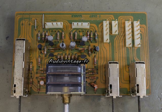 Sansui CA-3000 : circuit de volume/muting à revoir.