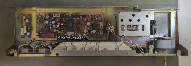 Sansui QRX-7001 : section "tuner".