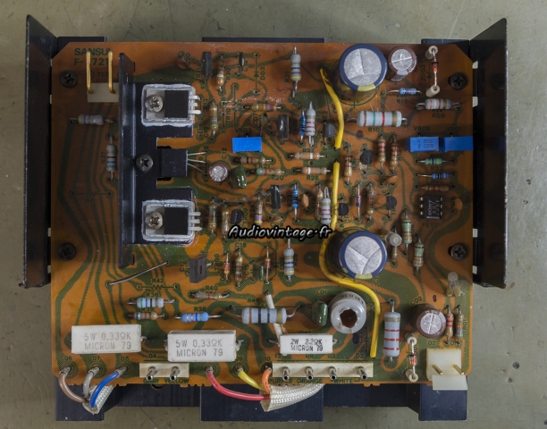 Sansui AU-717 : circuit driver révisé.