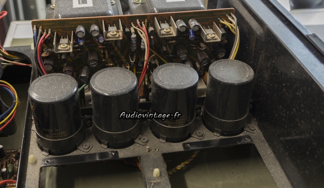 Sansui AU-717 : circuit alimentation et protection à revoir.