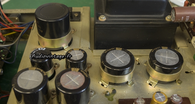 Sansui AU-777A